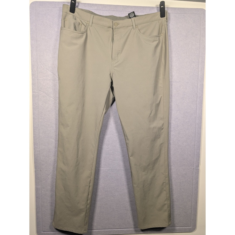 Greg Norman Golf Pants Mens 40x32 Grayish Tan Stretch Performance Shark Logo EUC